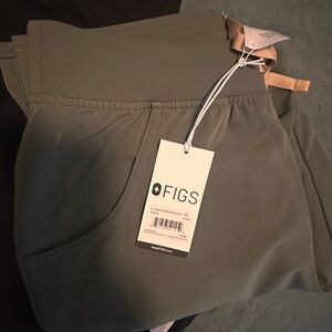 Figs Olive Green Kade Scrub Pants S